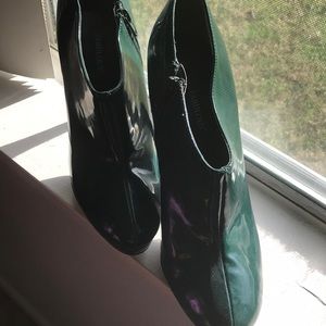 Green Just Fab ankle boot.